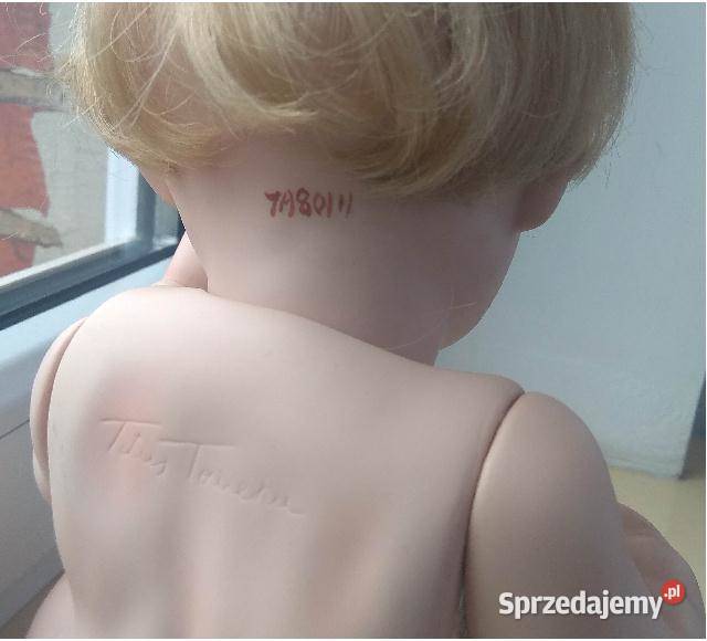 Porcelanowa lalka kolekcjonerska sygnowana Góra