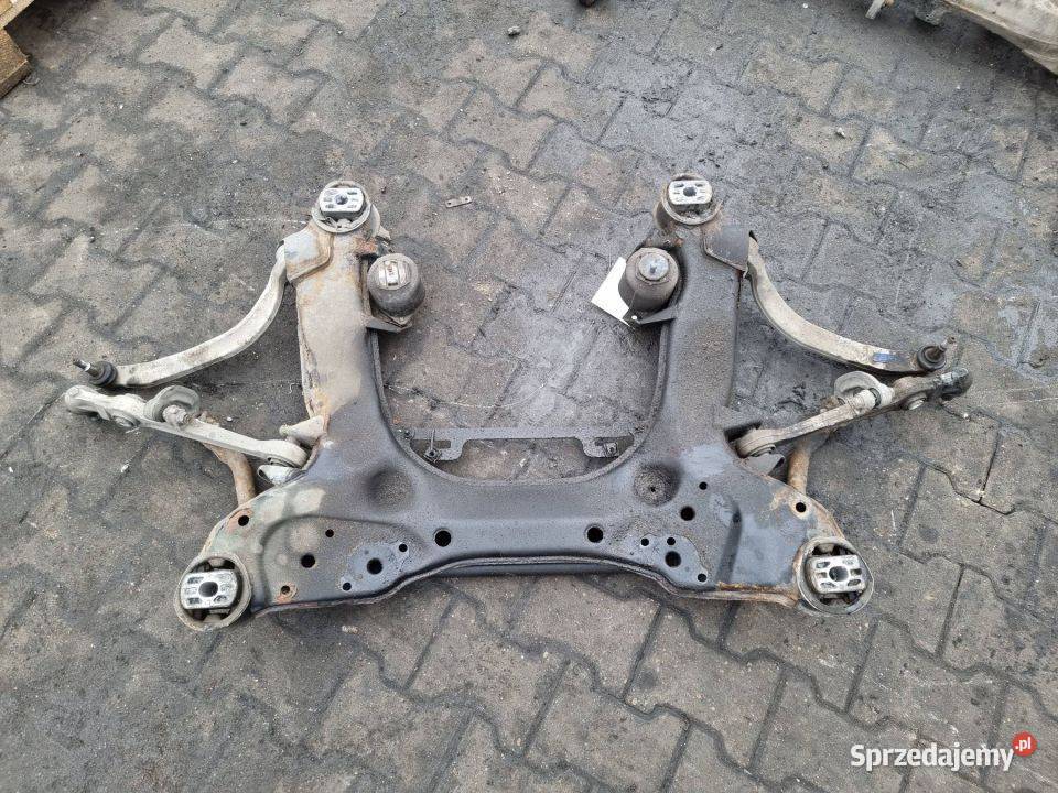 SANKI PRZEDNIE AUDI A8 D2 Lipno