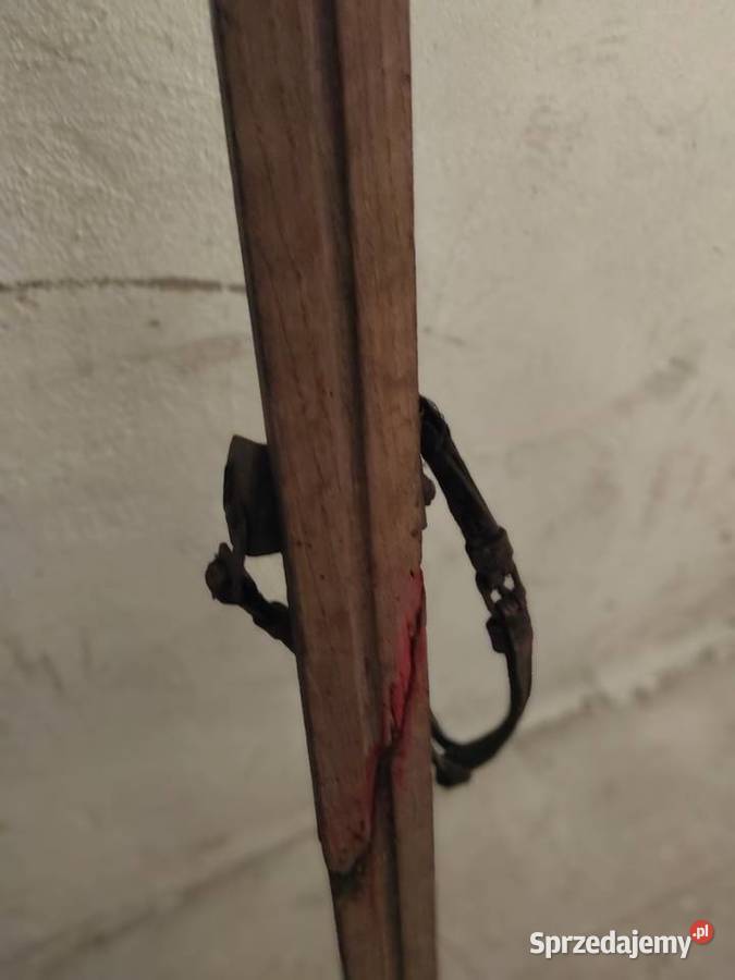 Zabytkowe narty Częstochowa