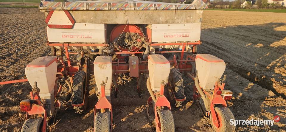 Siewnik do kukurydzy Gaspardo sp 540 Żabno