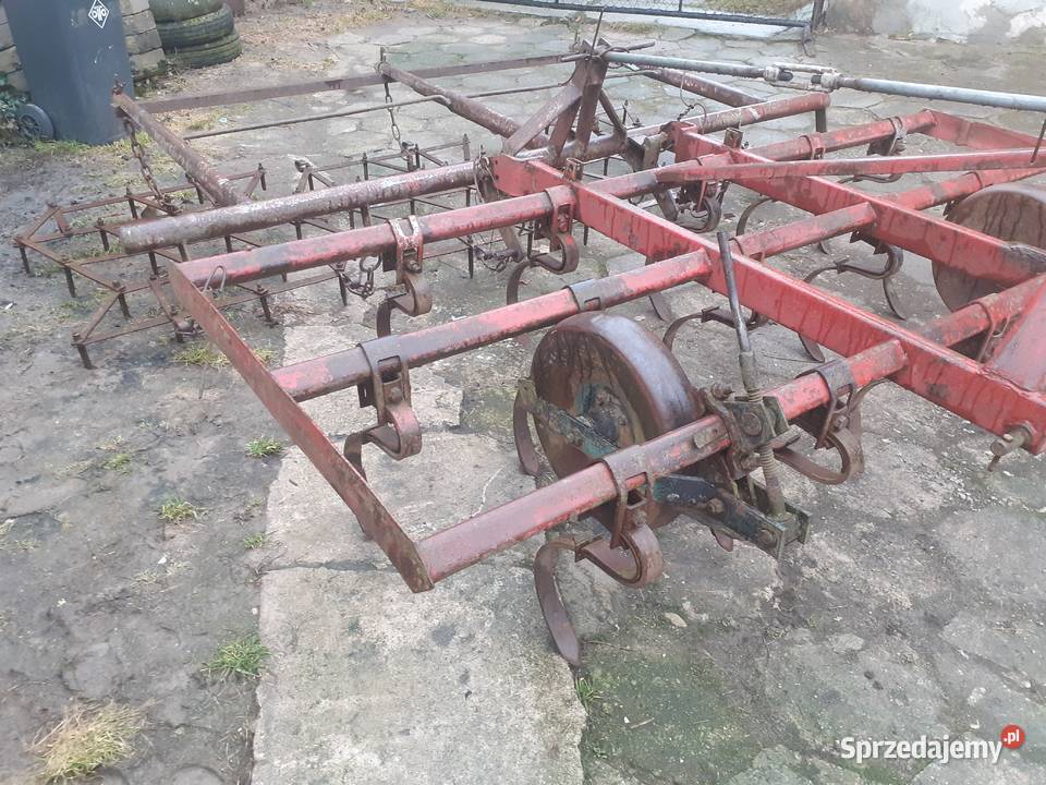 Kultywator z bronami 18 zębów do Ursusa C360 sprzedam