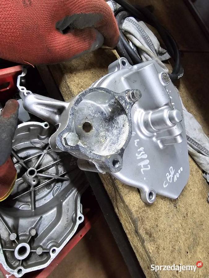 Honda CBR 1000f sc21 pokrywa osłona dekiel lewy Pokrywy i osłony silnika Jelenia Góra sprzedam