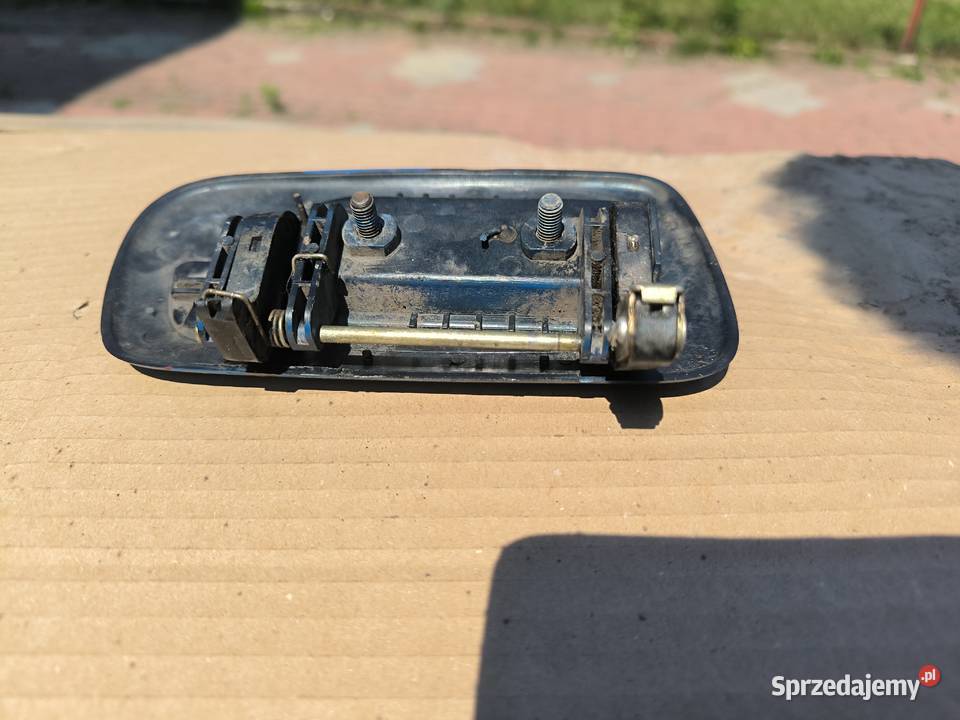 Polonez klamka tyl lewy Caro plus Atu Kombi Stalowa Wola
