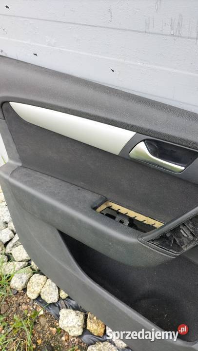 Tapicerka drzwi VW Passat B7 oryginał stan na Tapicerki samochodowe Chocianów
