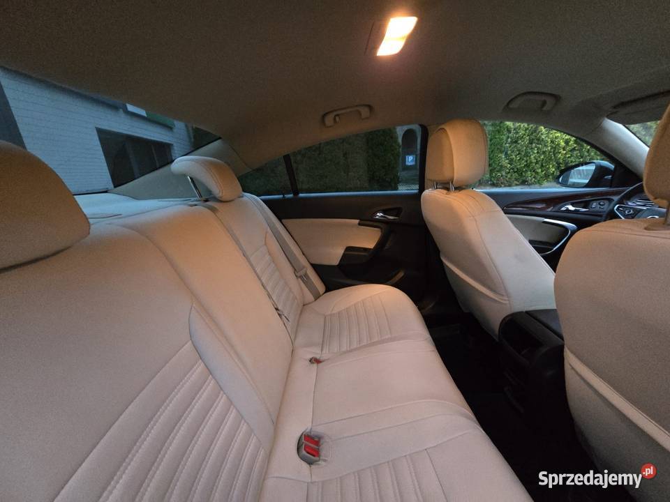 Opel Insignia 2015r benzyna 20 Turbo 250 koni nieuszkodzony Pionki