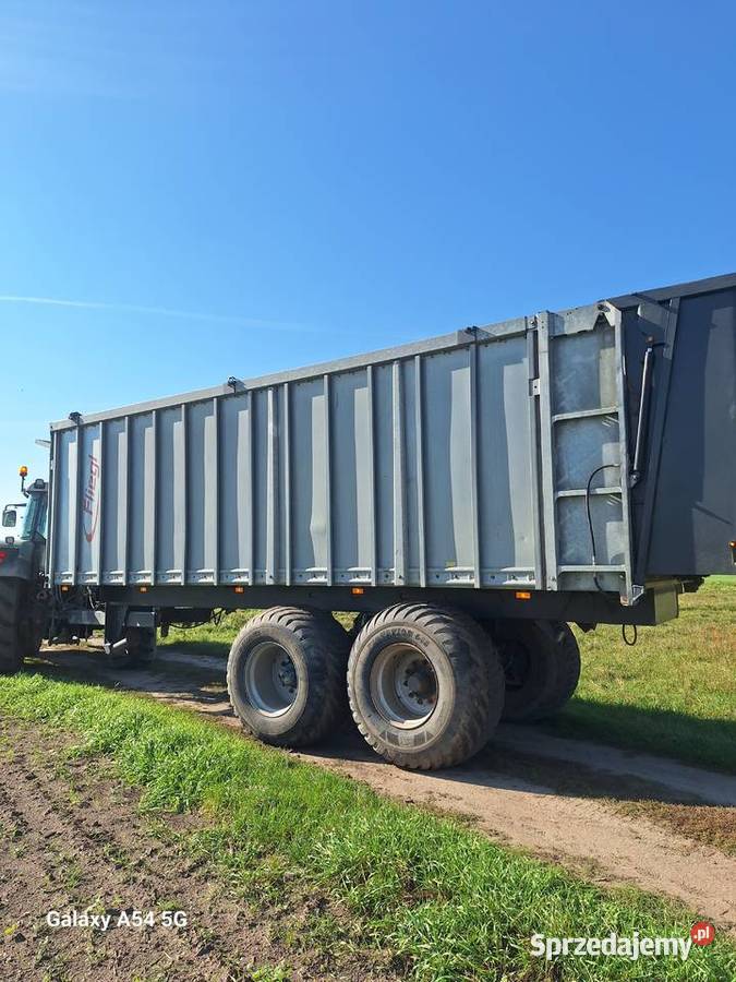 Sprzedam przyczepę Fliegl 281 nieuszkodzony Szumowo sprzedam