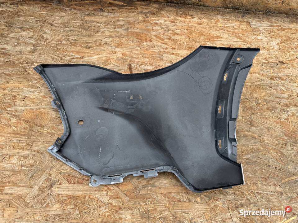 Narożnik zderzaka przód prawy rh Toyota Corolla osobowe Zderzaki wielkopolskie Międzychód
