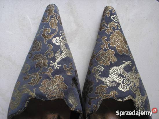 Eleganckie czarne szpilki ze złotym haftem rozmi Kraków sprzedam