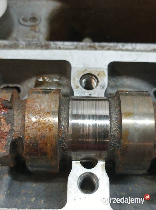 GŁOWICA KOMPLETNA 4M5G6090XB 16 16V Ford Focus osobowe świętokrzyskie