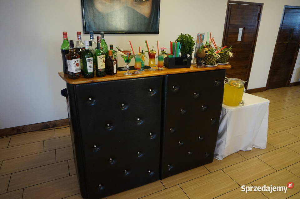 Bar mobilny weselny składany pikowany drewniany