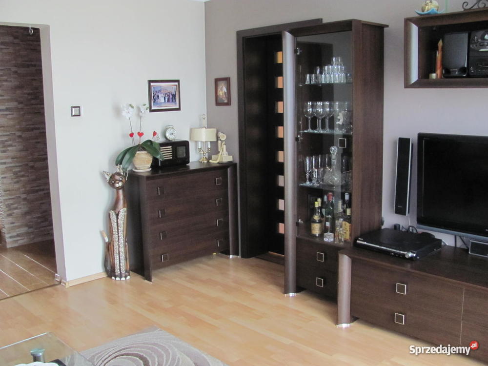 Mieszkanie 74m2 3 pokoje Cedry piwnica