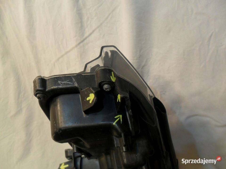 Reflektor Przód strona prawa Toyota CHR I Nowy Tomyśl