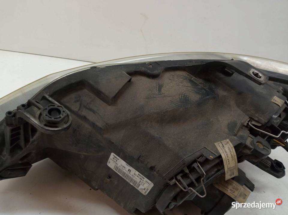 LAMPA PRZÓD PRAWA EUROPA 6J1941006K Seat Ibiza świętokrzyskie sprzedam