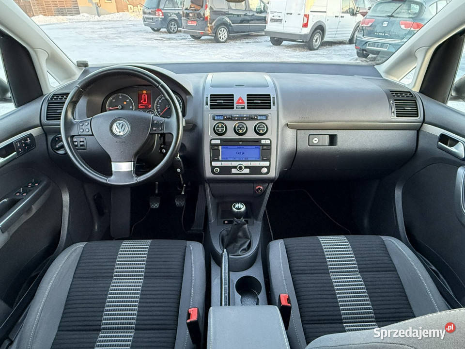 Volkswagen Touran UNITED7osobowy19 4/5 Dąbrowa