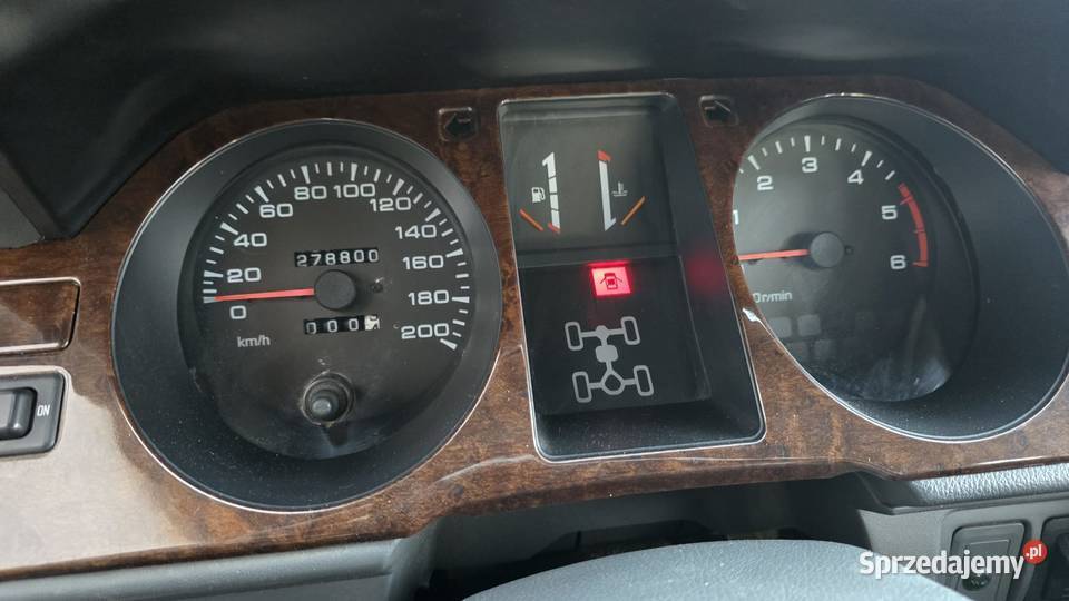 Mitsubishi Pajero Nowy Świętów