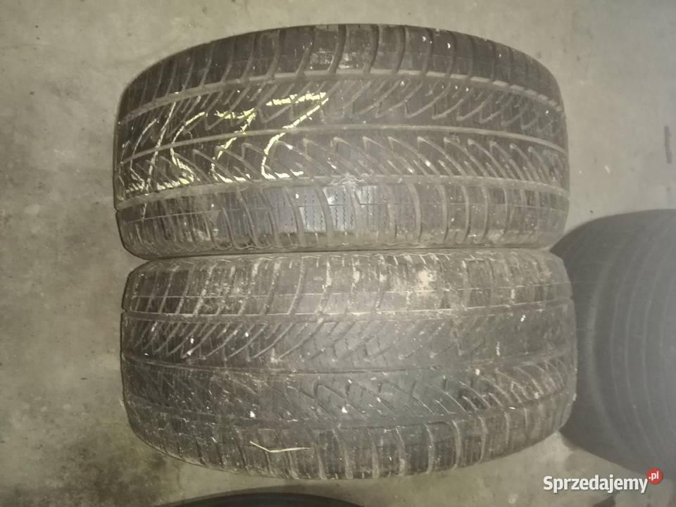 GOOGYEAR ULTRAGRIP 8 PERFORMANCE 22555 R17 101V