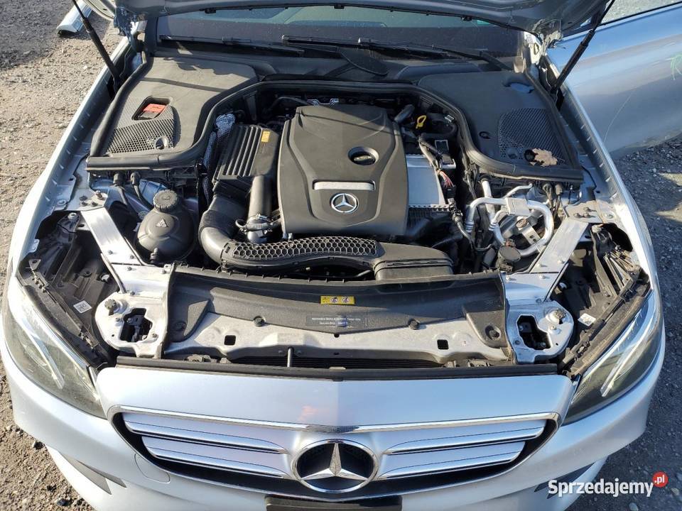 2016 MERCEDESBENZ E 300 4MATIC Częstochowa