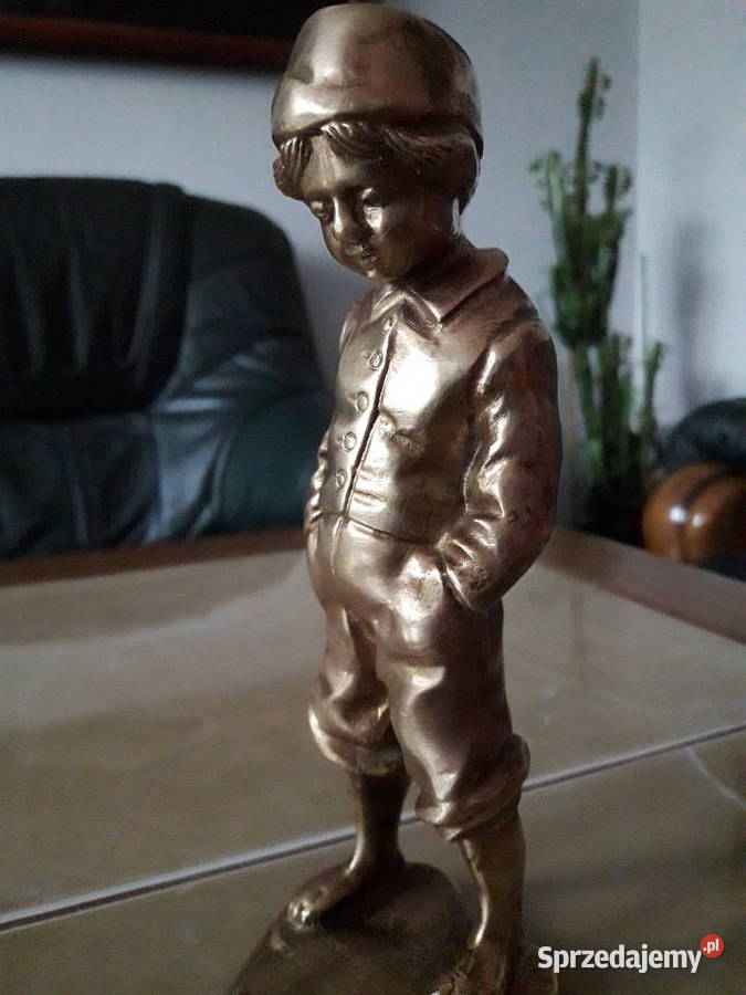 Figurka z brązu sygnowana antyk 1890 r Janów Lubelski