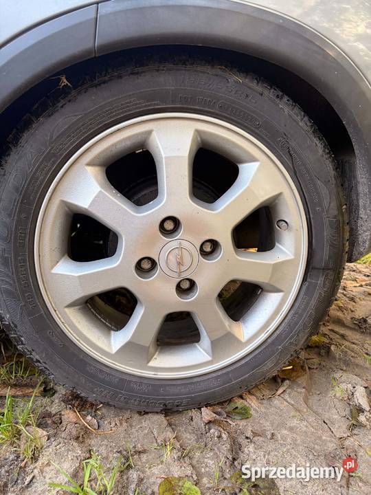 Felgi aluminiowe 15 sprzedam