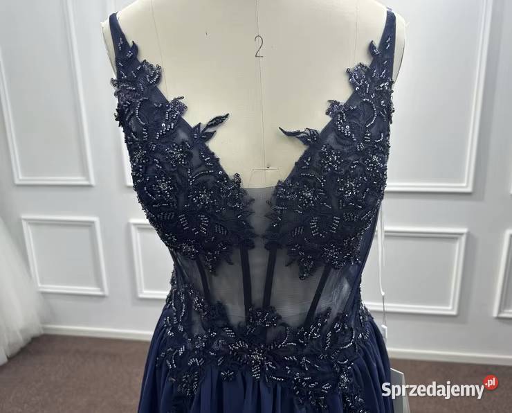 Suknia wieczorowa elegancka gorset druhna Jelenia Góra