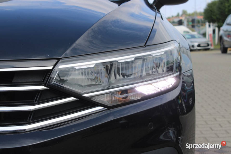 Volkswagen Passat 2022r DSG FullLED ACC Rok produkcji 2022 Passat