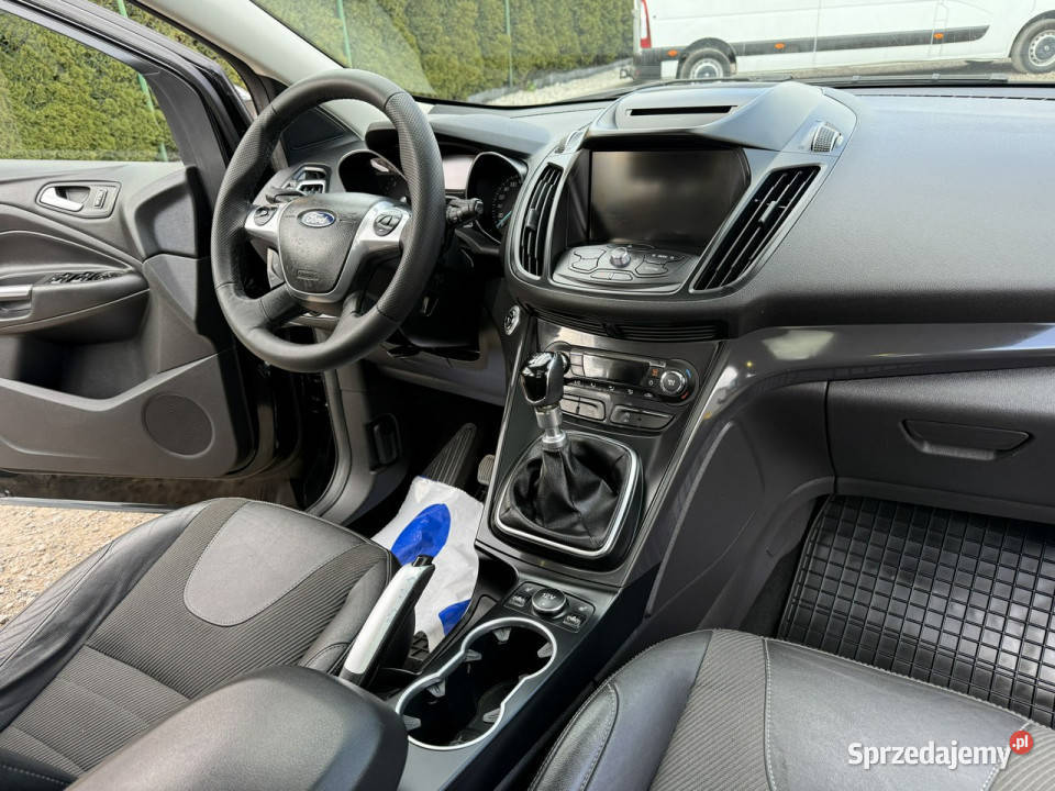 Ford Kuga Śliczna Lift Navi 3D Solar Dach czujnik deszczu sprzedam