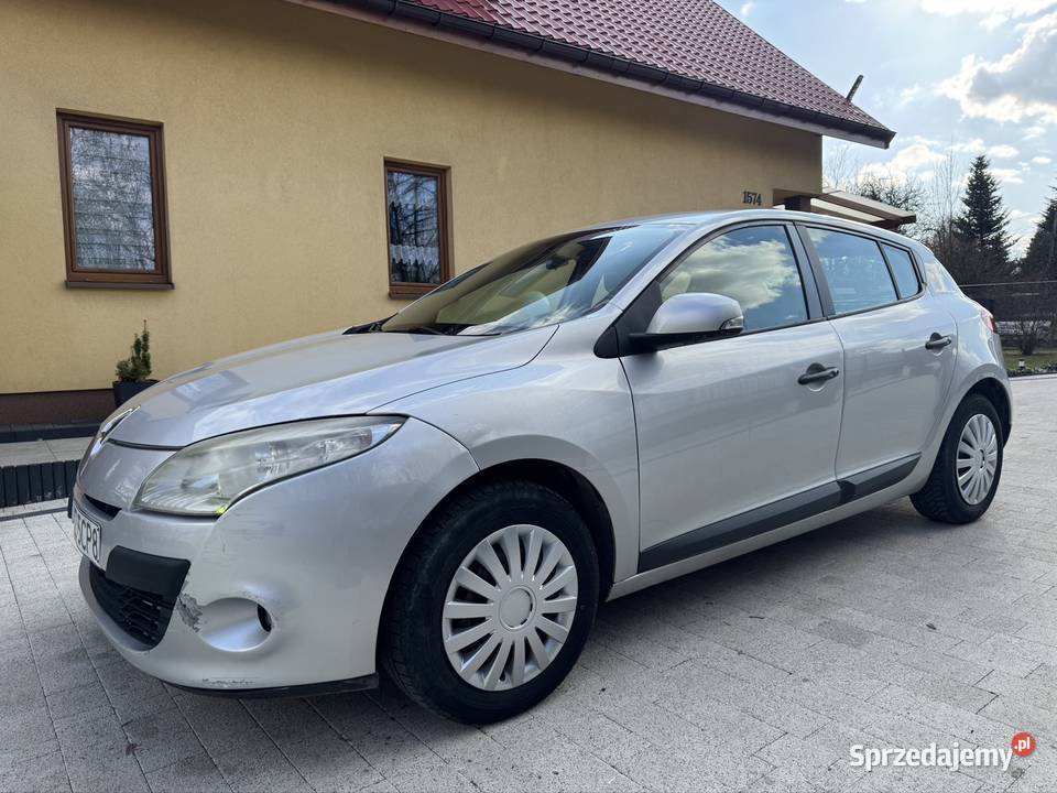 Renault megane III 2012 15 dci diesel niski lakier metallic