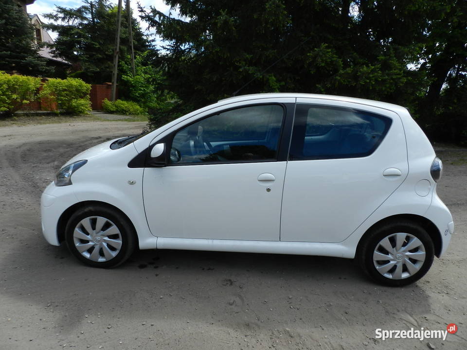 Toyota Aygo 5drzwi Klima SERWIS 1właściciel 68KM Puszczykowo sprzedam
