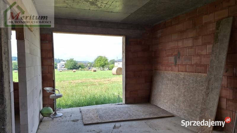 sprzedaży domu wolnostojącego 5641m2 Korczyna 6186zł/m2