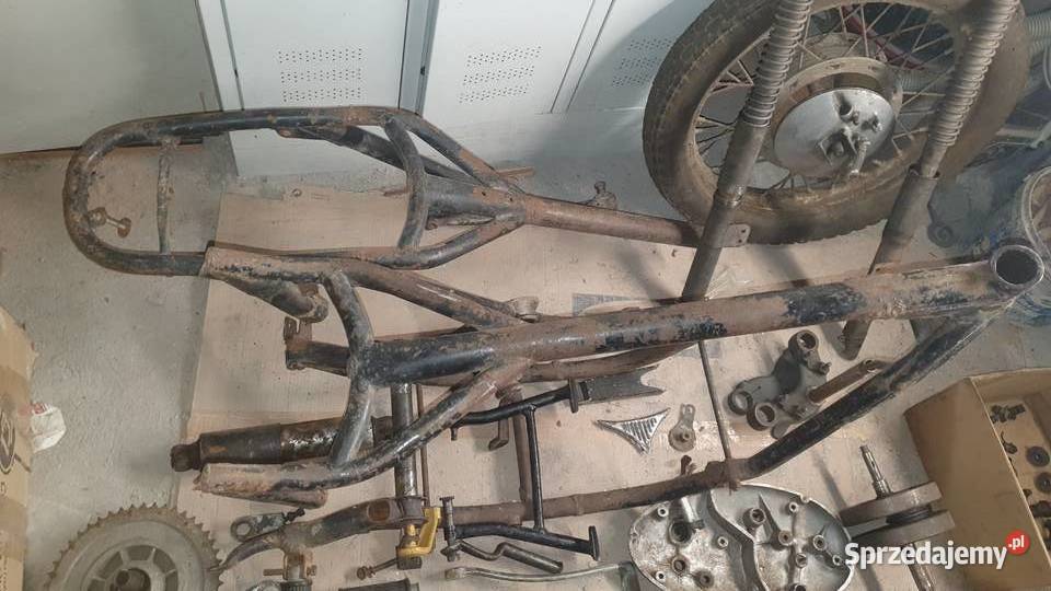 Junak m10 rama silnik części uszkodzony