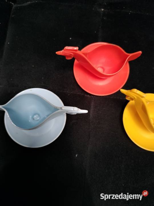 Pojemnik na jajka plastikowe kurki vintage Pozostałe Choszczno