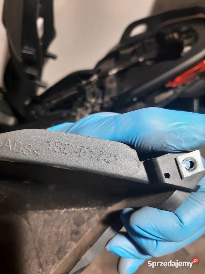 Plastik lewa strona Yamaha x 125 iron 2016 Pozostałe wielkopolskie Poznań sprzedam