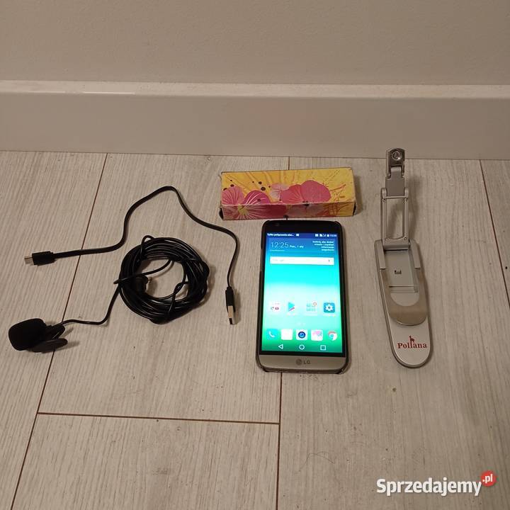 Telefon LG G5 z akcesoriami Niedrzwica Duża
