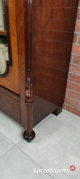 Ekskluzywna biblioteka witryna Ludwik Filip Łagów