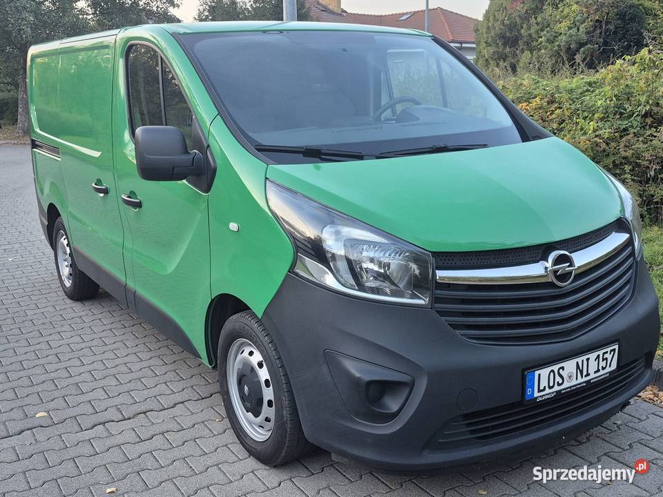 Opel VivaroB 16 diesel 120 2017r Stan wzorowy Swarzędz