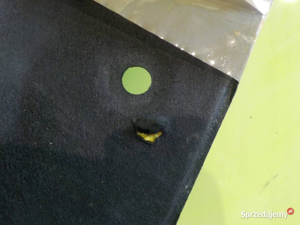 HYUNDAI i30 I 07r HB 5D wygluszenie maski