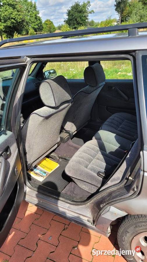 Volkswagen Passat B3 20 16V 9A GL automatyczne Kombi Passat Tuszynek Majoracki