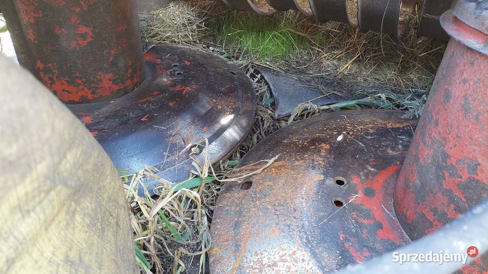 Przyczepa Kosząco Zbierająca Stalmech Płock Dłutów