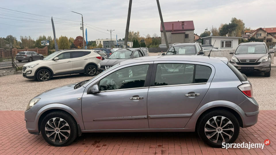 Opel Astra H 20042014 szary Astra Sade Budy