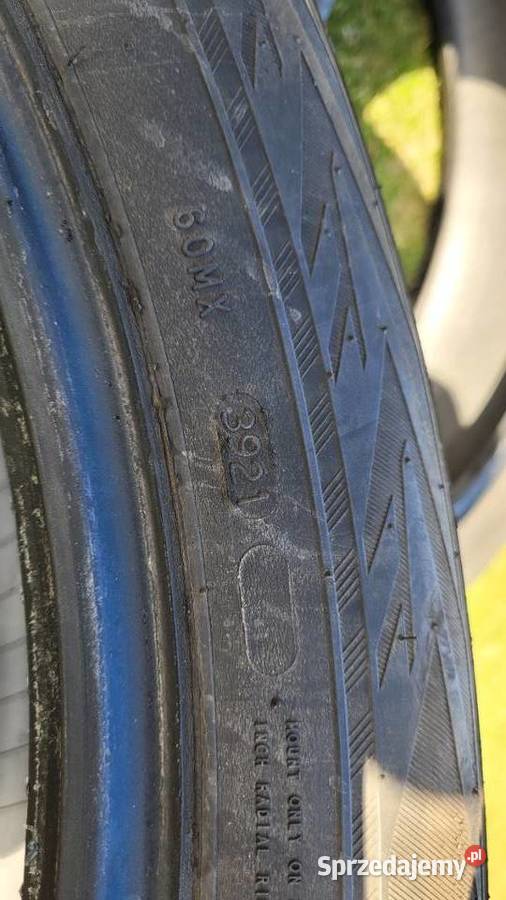 Opony zimowe Nokian WR SUV4 24550R20 wielkopolskie