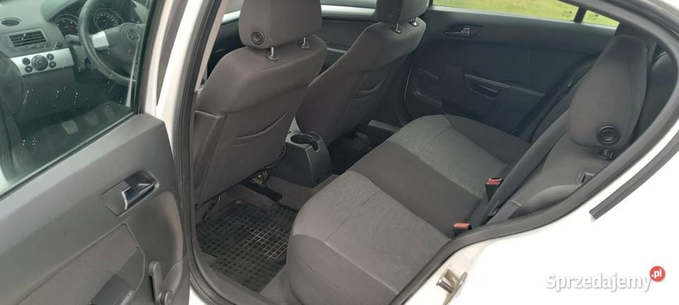 Opel Astra H 17cdti 2009r 197 przebiegu łódzkie Zelów