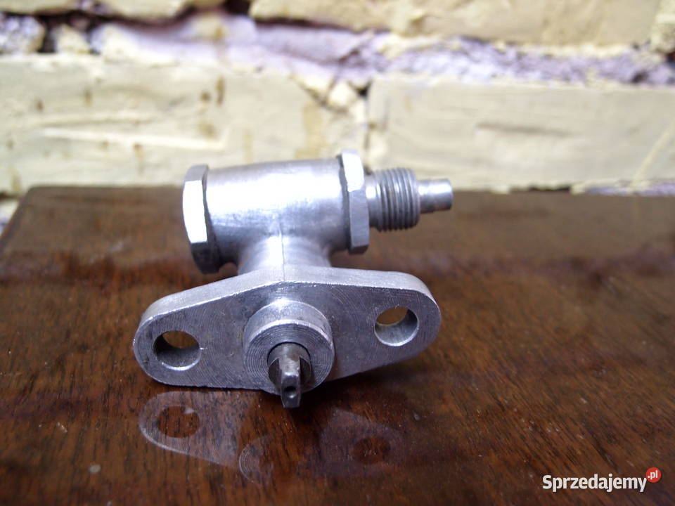 Części Ursus C360 Wtryski dźwigienki zawory sprzedam