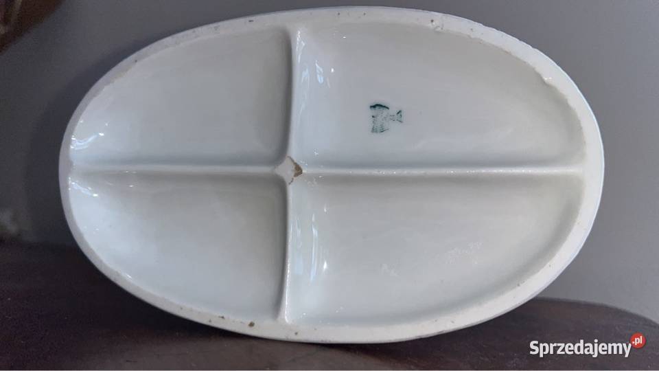 Figurka dziewczyny z owieczkami Carl Gdańsk