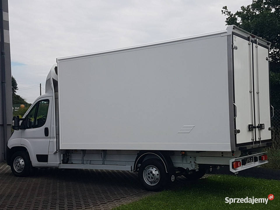 Peugeot Boxer 8EP CHŁODNIA AGREGAT CARRIER Poręba