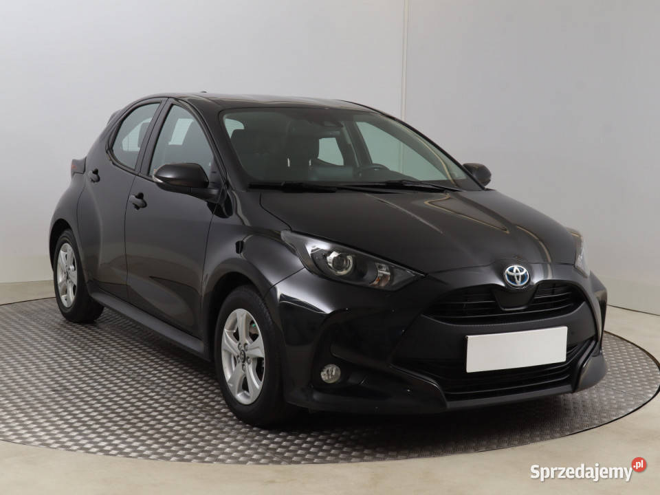 Toyota Yaris 15 VVTi Hybrid Bielany Wrocławskie