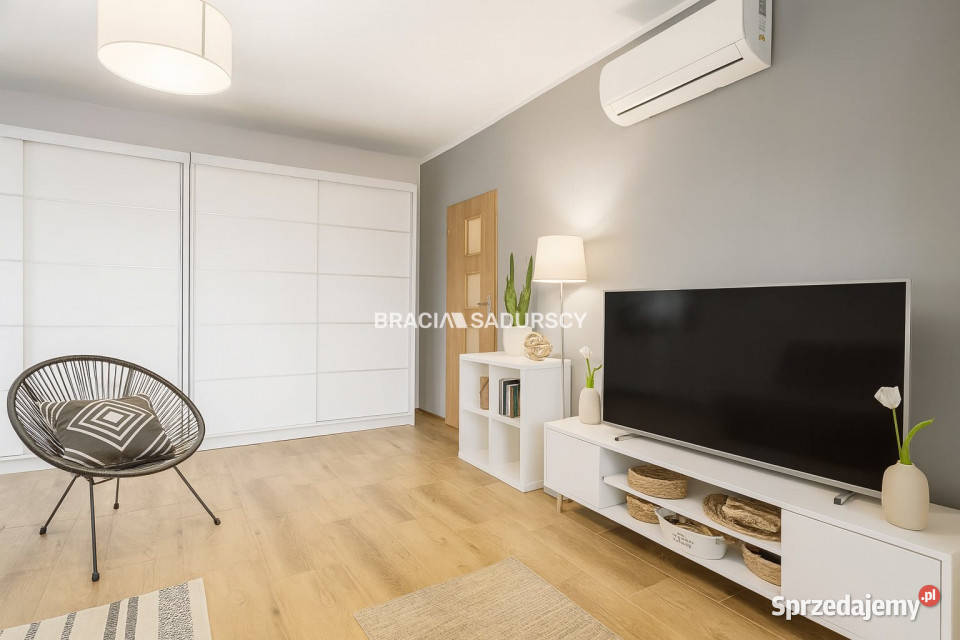 Mieszkanie Kraków Dywizjonu 303 50m2 2 pokoje