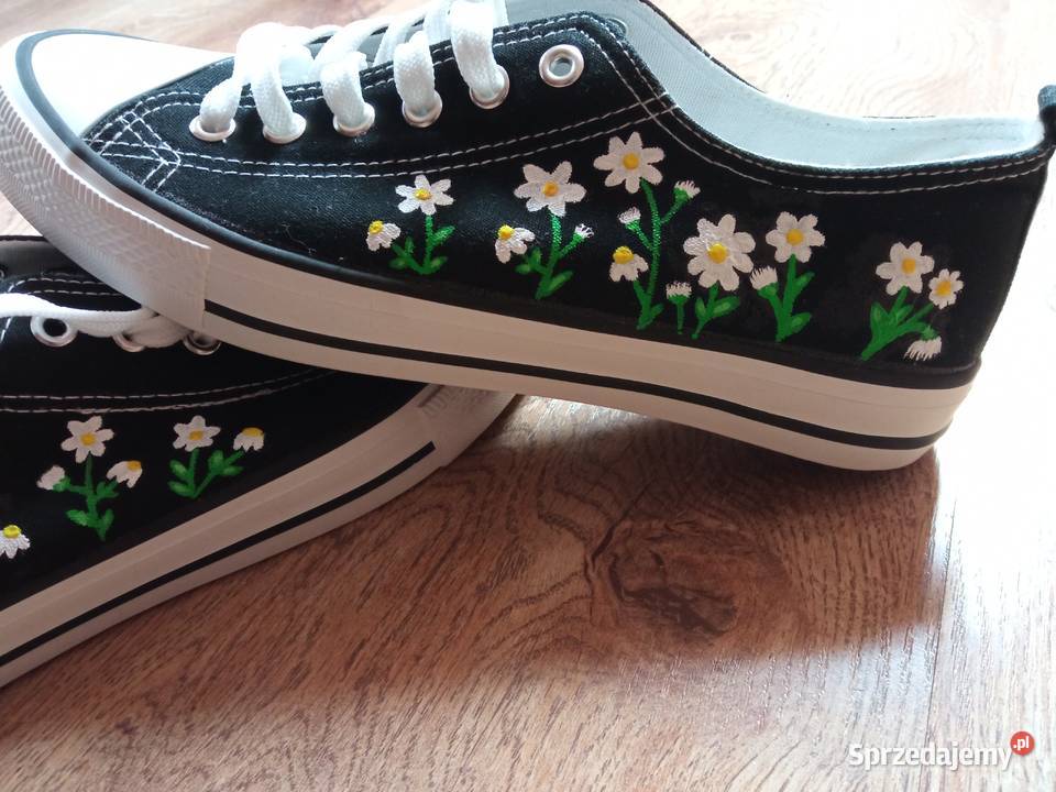 Oryginalne trampki damskie Dębica