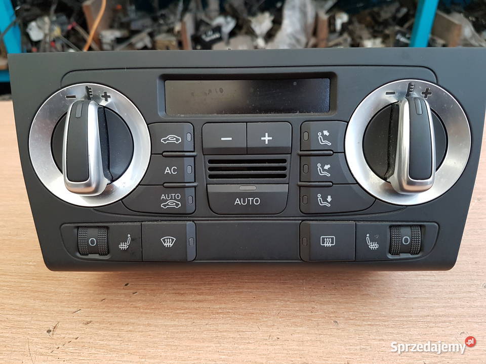 AUDI A3 8P 2011 LIFT PANEL KLIMATYZACJI Panele sterowania, przełączniki