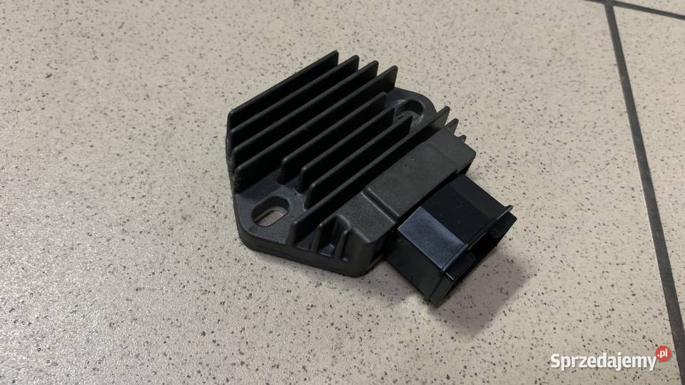 Regulator Napięcia Honda Varadero XL 125 VT 125 sprzedam