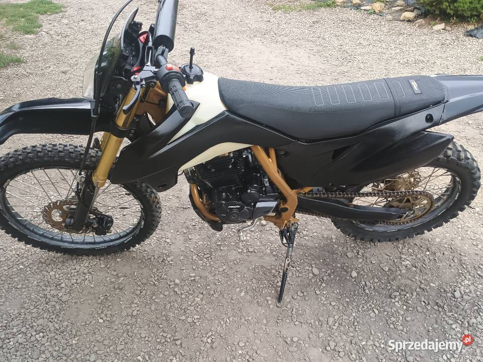 Cross Asix XB88 300 2024 stan super Sanok
